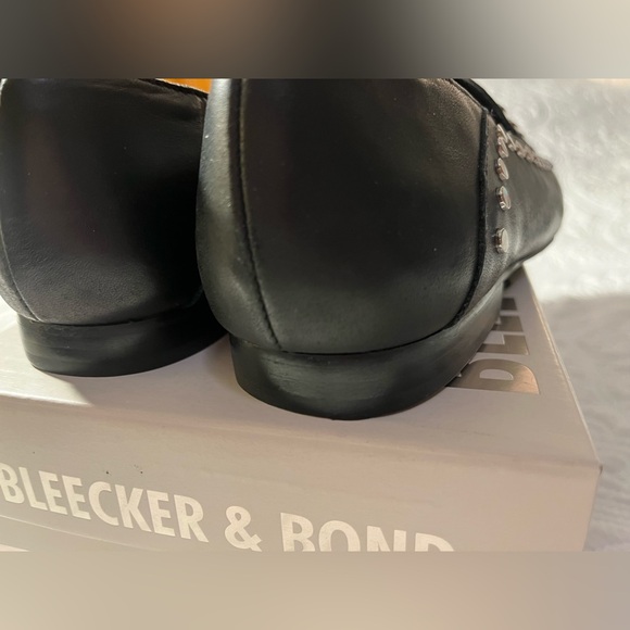 BLEECKER & BOND Arianna Black Leather Flats with Silver Studs, Size 7, NWOT - Picture 6 of 8